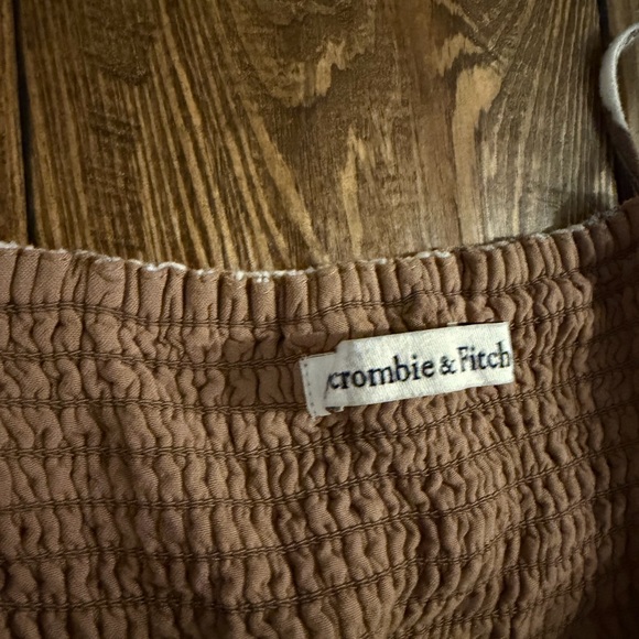 Abercrombie & Fitch Floral Mini Dress in White and Brown - Picture 3 of 4